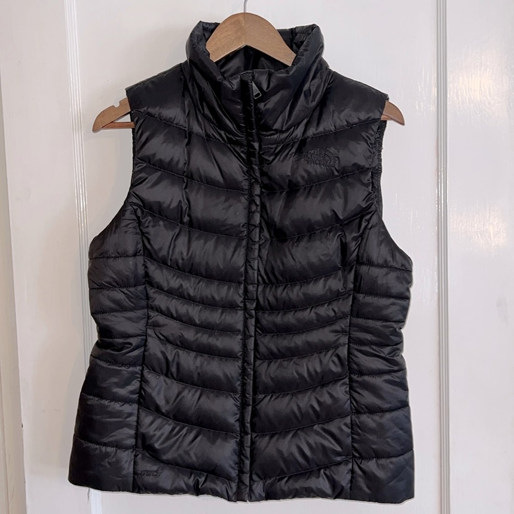 Women’s Medium North Face vest